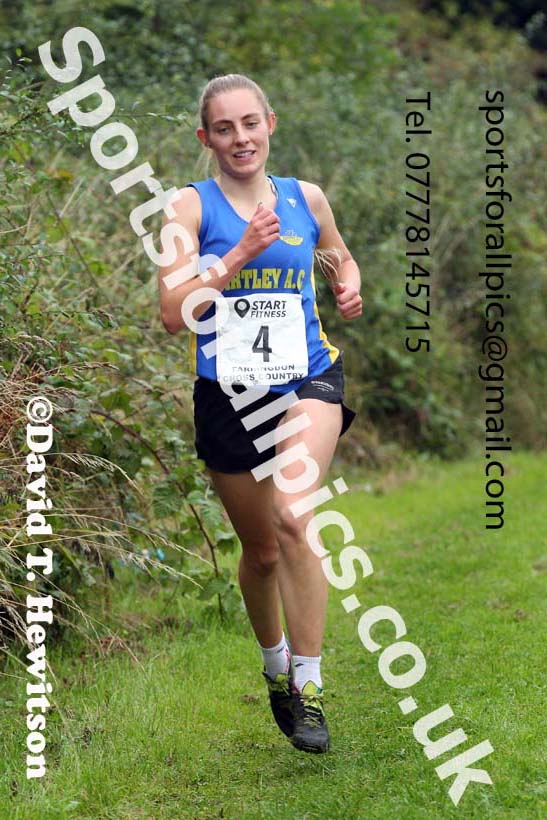 Senior Womens relay, 2021 Farringdon Open Cross Country, Sunderland . Photo: David T. Hewitson/Sports for All Pics